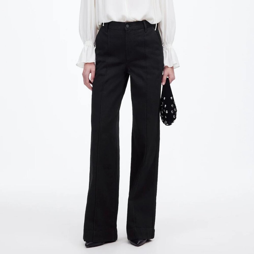 Black Wide-Leg Women’s Jeans